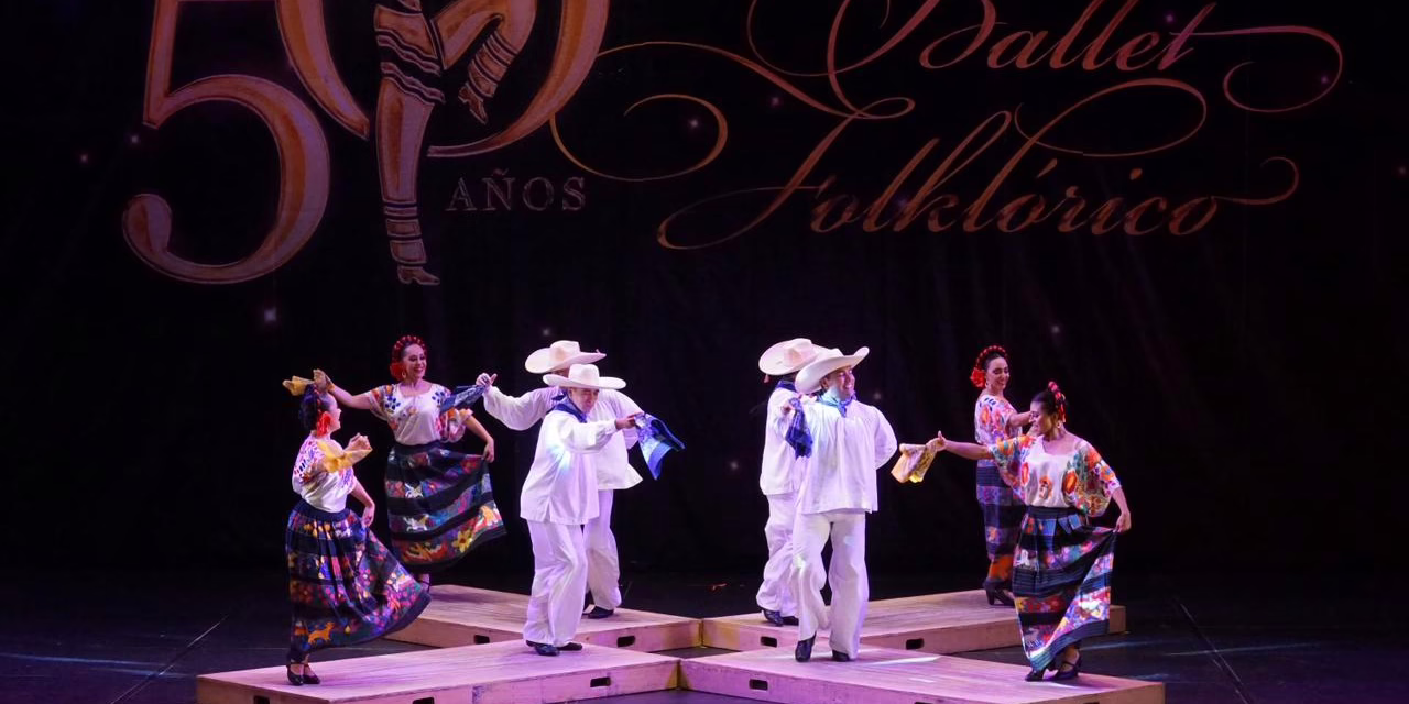 Celebra SECVER el 50 Aniversario del Ballet Folklórico de la UV