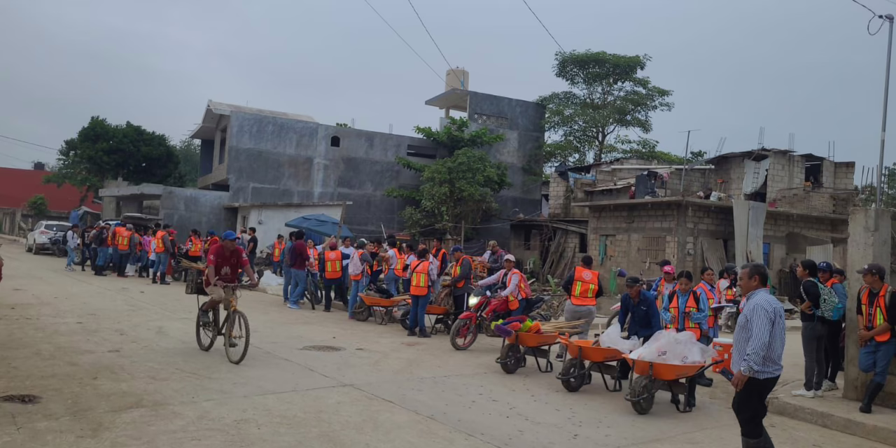 Secretaría del Trabajo invita a jóvenes a integrarse a labores de recuperación en Poza Rica y Álamo