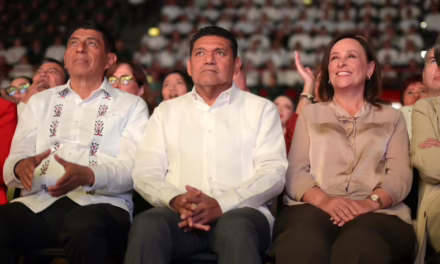 Rocío Nahle asiste al Primer Informe del Gobernador de Chiapas