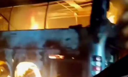 Se quemó un autobús en la Autopista del Sol