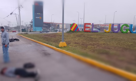 ACCIDENTE EN LA XALAPA-VERACRUZ DEJA A PAREJA MOTOCICLISTA LESIONADA