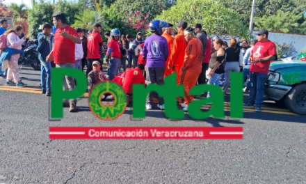 Accidente de peregrinos en la Xalapa-Veracruz: pareja de Mñmotociclistas derrapa en Plan del Río