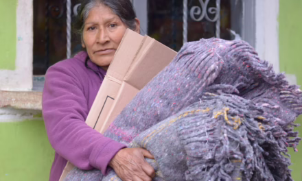 Familias de Calcahualco y Altotonga reciben cobijo y atención con Caravanas Abrigando Corazones