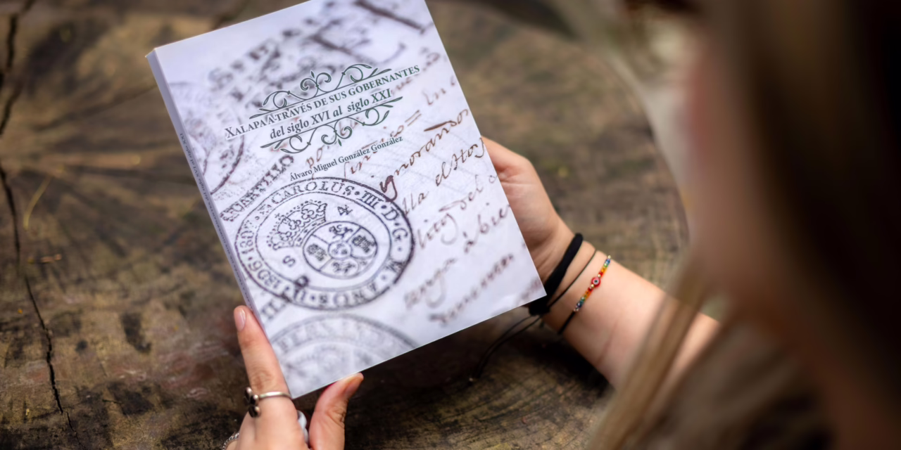 Invita Ayuntamiento a presentación de libro