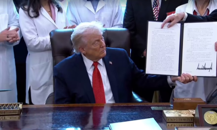 Trump firma orden ejecutiva histórica: Reclasifica la marihuana de Lista I a Lista III y abre la puerta a su legalización federal