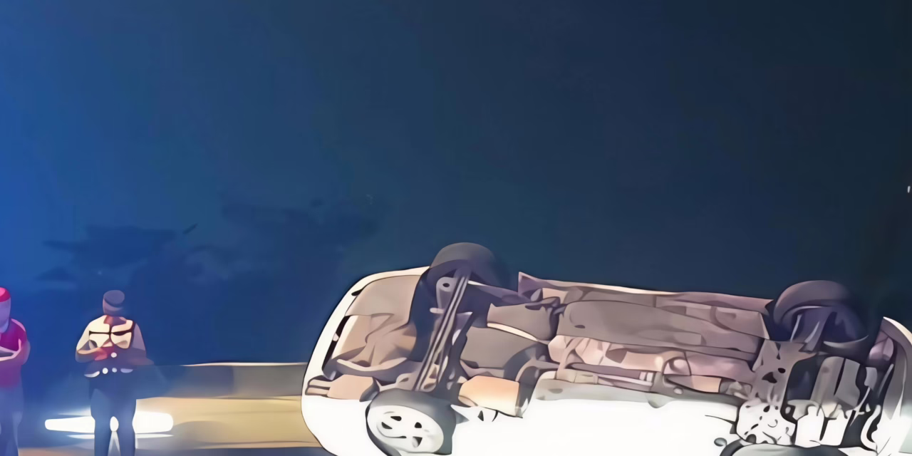 Aparatosa volcadura en la Xalapa-Veracruz moviliza a cuerpos de emergencia en Plan del Río