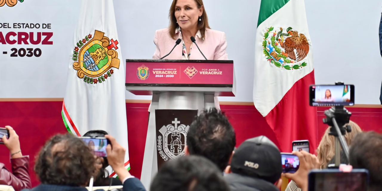 Trabajadores de Servicios de Salud de Veracruz podrán elegir entre vales de Chedraui o mecanismo de retiro de efectivo en BBVA