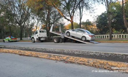 Aparatoso accidente en Circuito Presidentes, a la altura de la Usbi