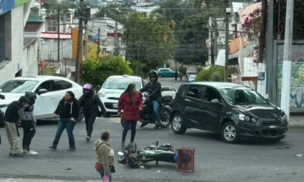 Motociclista lesionado en la avenida Miguel Alemán