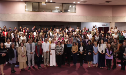 Con foro conmemorativo, IVM celebra 19 años de trabajo por los derechos de las mujeres