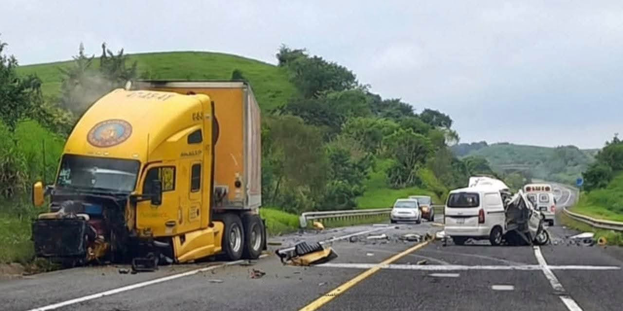Tragedia en la autopista 180 Cardel – Poza Rica, dos muertos tras brutal choque