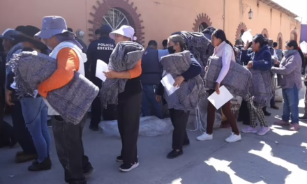 Más de 40 mil familias reciben abrigo y alimentos gracias a Abrigando Corazones