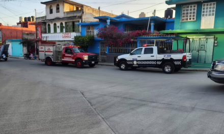 Incendio de casa esta mañana en Xalapa