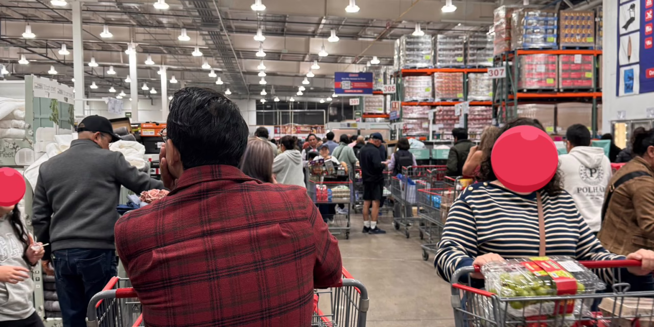 ¿Es legal que revisen tu ticket al salir de una tienda? Esto dice Profeco