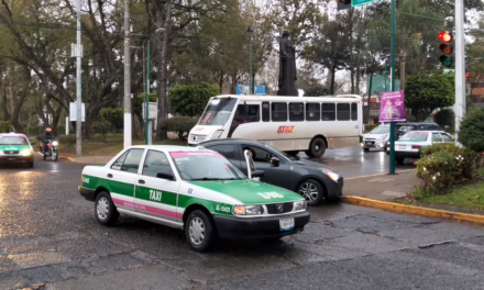 Choque en la Avenida Xalapa 