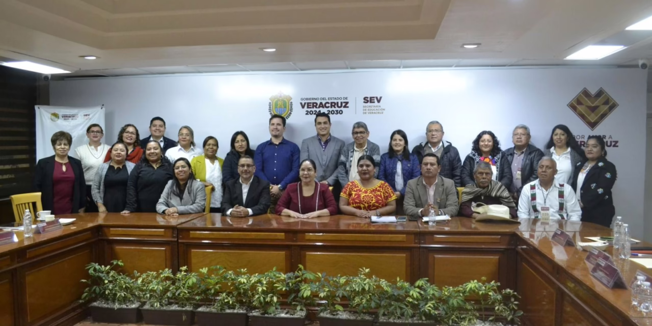 Creará SEV siete centros de capacitación para el Aprendizaje de las Lenguas Indígenas