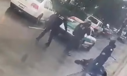 Accidente en la Av. Lázaro Cárdenas: Elemento de la SSP resulta lesionado tras caer de patrulla