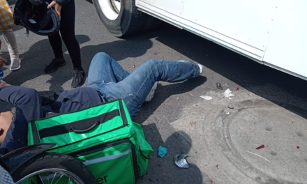 Motociclista herido tras colisión en la colonia Rafael Lucio