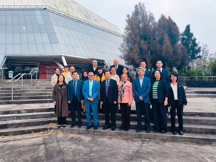 Delegación de la Universidad de Nantong, China, se reunió con directivos de la Universidad Veracruzana