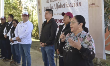 En Xalapa, arranca SEV jornada casa por casa contra el rezago educativo