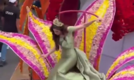 Video:Fátima Bosch, actual Miss Universo, se desvanece y cae en pleno desfile