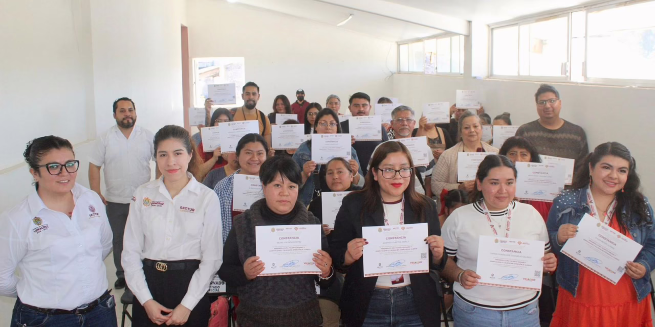 Capacita SECTUR a prestadores de servicios turísticos en Altotonga