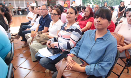 En cinco meses SEV mejoró 3 mil 110 escuelas con mobiliario, equipo y pintura