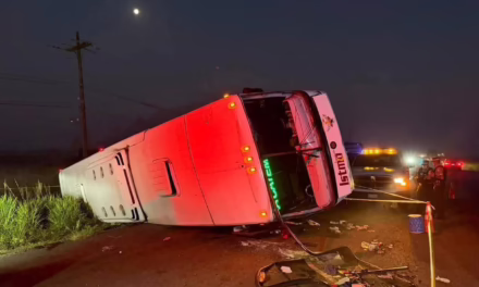 Tragedia en la carretera Paso del Toro–Alvarado: Choque deja una mujer y una menor fallecidas