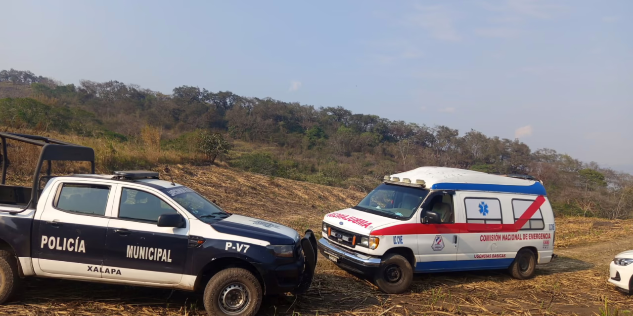 Tragedia en la colonia Cardenista de Xalapa: Fallece adulto mayor tras caída en zona de quema de pastizal