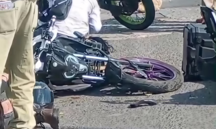 Choque de motociclistas en la avenida Lázaro Cárdenas