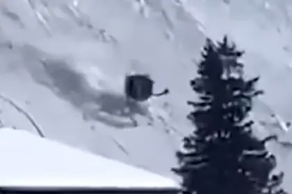 Video: En Suiza, una mujer de 61 años murió tras la caída al vacío del teleférico en el que viajaba