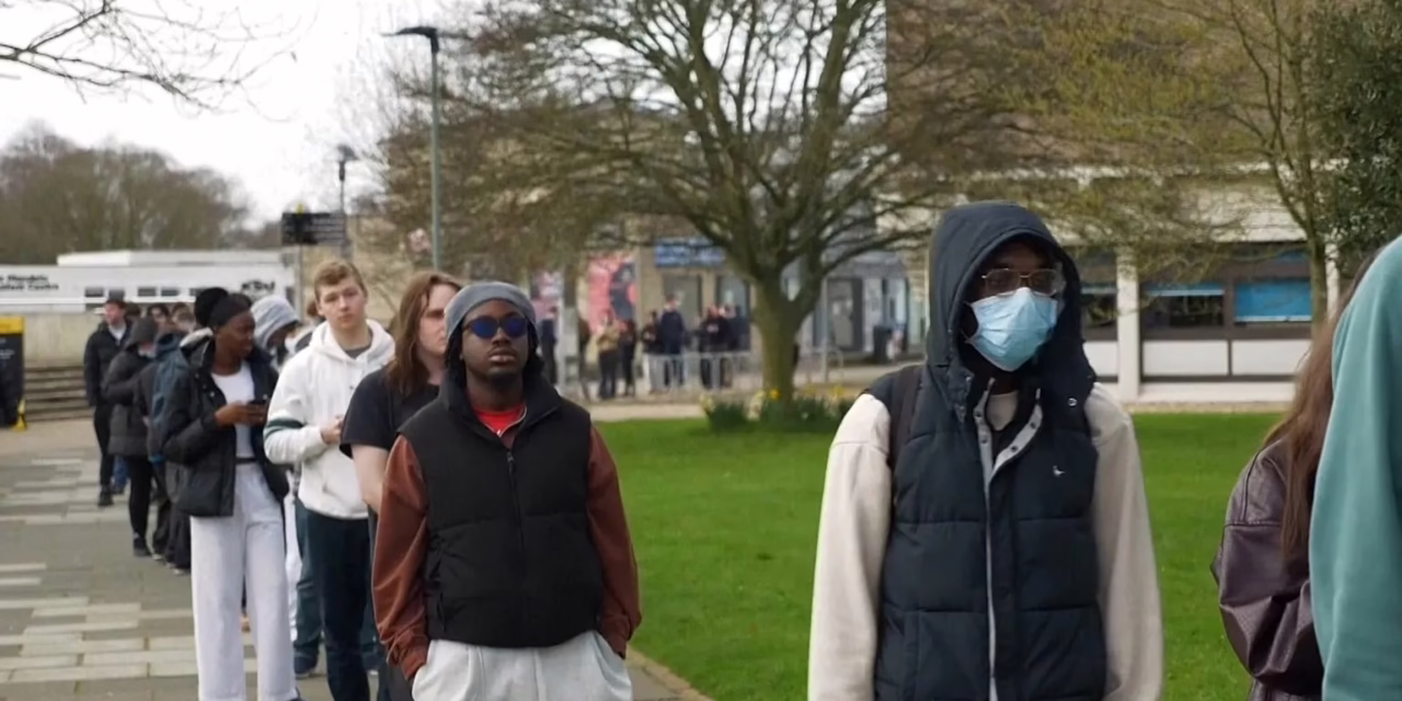 Una emergencia nacional por la meningitis declara el Reino Unido