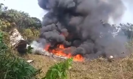 Video:Accidente de avión militar en Colombia deja decenas de soldados involucrados Internacionales