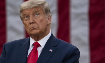 Guerra en Irán: Trump extiende hasta el 6 abril el plazo para reabrir el estrecho de Ormuz