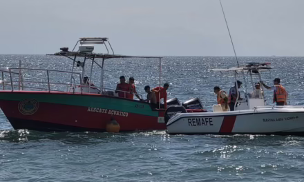 Tragedia en Puerto Vallarta: Joven tapatío fallece tras falla en paracaídas