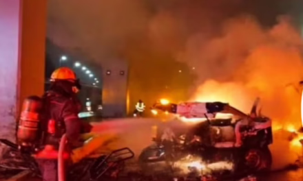 Choque en la México-Puebla deja un policía calcinado