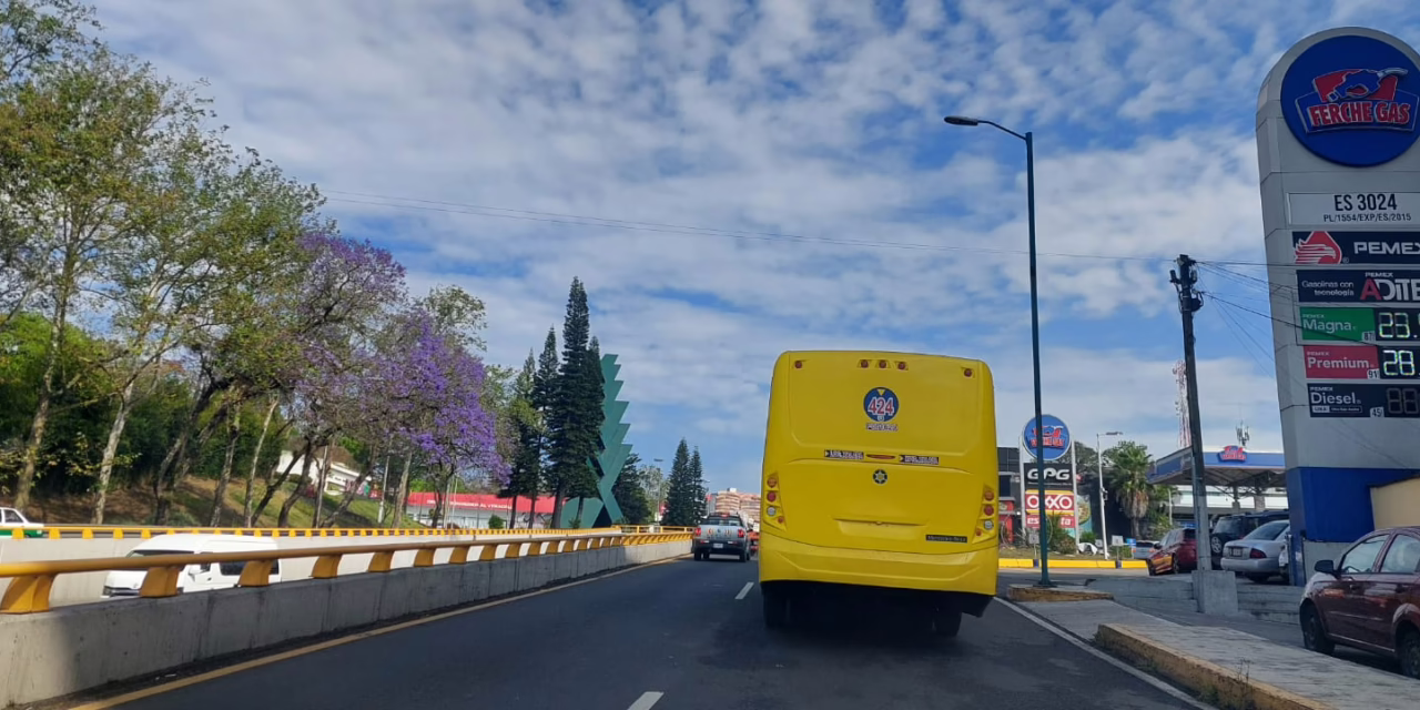 Hoy persiste ambiente caluroso al mediodía, Xalapa una máxima de 24°