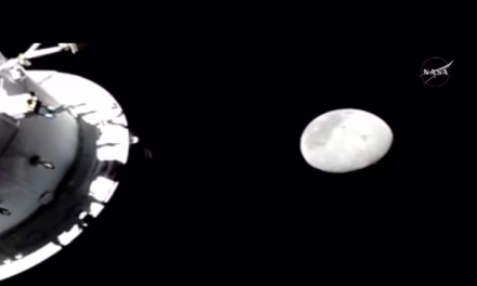 El Artemis II hace historia: supera el récord de distancia a la Tierra antes de ver la cara oculta de la Luna