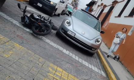 Accidente en Clavijero y otro más a la altura del puente Bicentenario