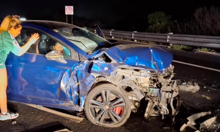 Accidente en la carretera Xalapa -Veracruz, a la altura del libramiento de Plan del Río