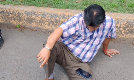 Accidente en la Avenida Ruiz Cortines: Motociclista atropella a peatón