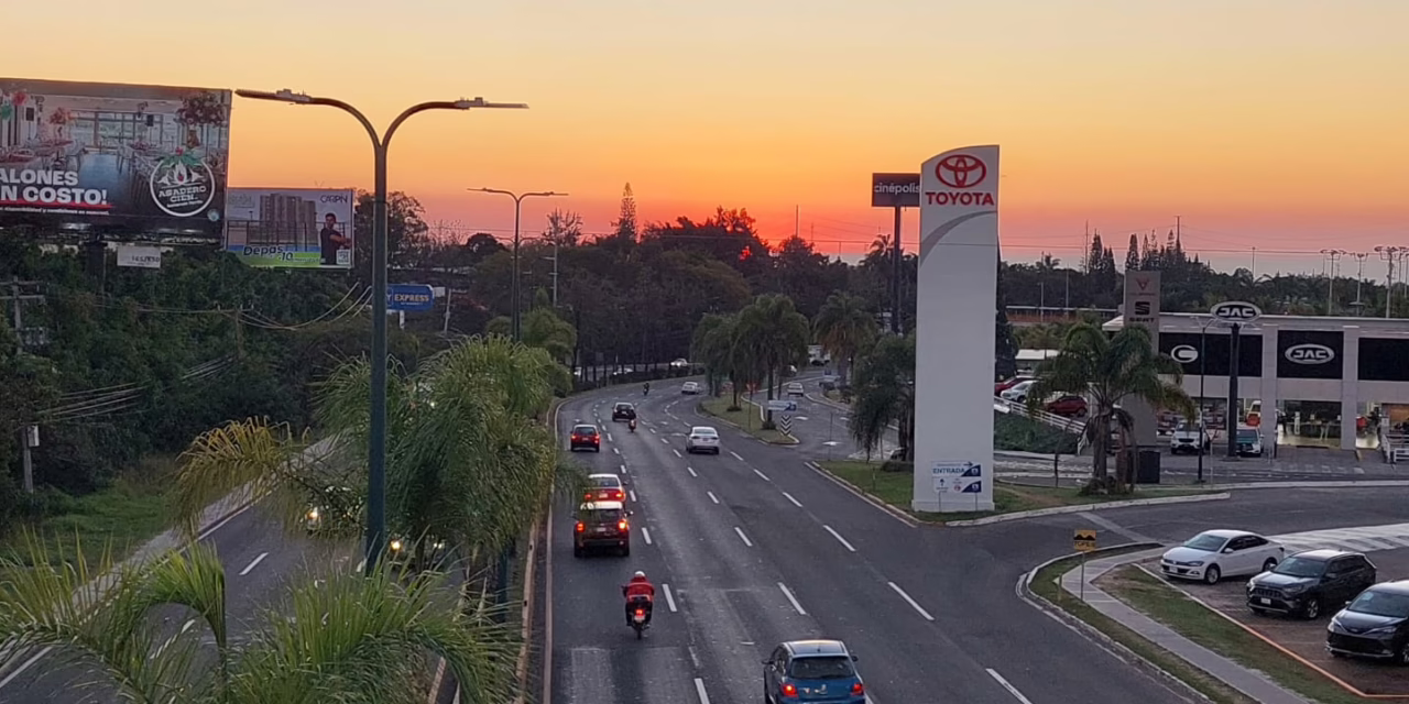 Ola de Calor continúe acompañada de una Surada moderada a fuerte en las zonas típicas del estado