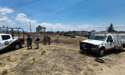 Hallan túnel para extracción de huachicol en Acolman, Edomex; reportan tres personas atrapadas.