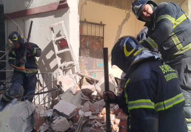 Video:Se desploma segundo piso en la Colonia Roma