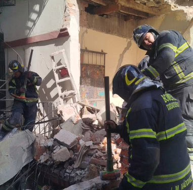 Video:Se desploma segundo piso en la Colonia Roma
