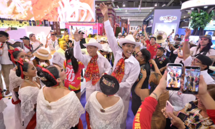 Tradición viva de Veracruz se comparte en el Tianguis Turístico