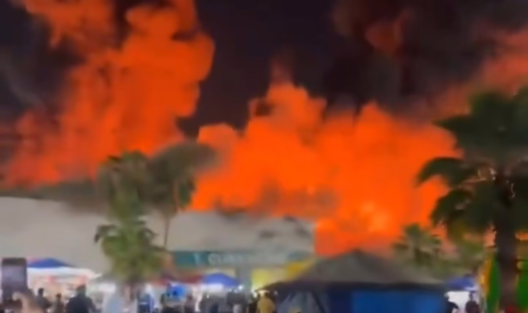 Videos:Trágico incendio en la Feria de Tabasco deja al menos 5 muertos