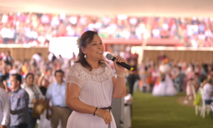 Ser madre es una entrega para toda la vida: Rocío Nahle