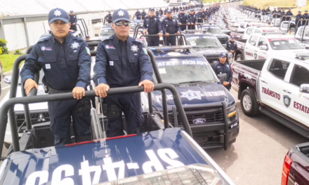 Veracruz invierte en nuevas unidades y depura parque vehicular para reducir gasto público: Gobernadora