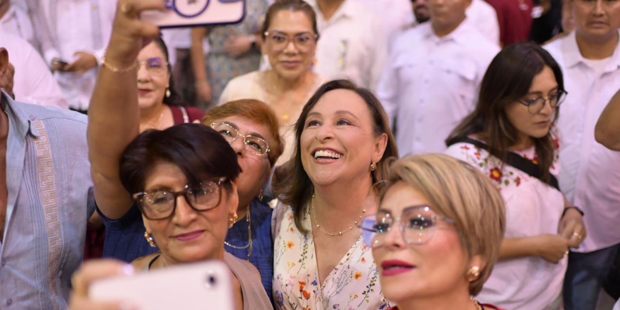 Reconoce Gobernadora al magisterio con aumento salarial y homenaje a su vocación